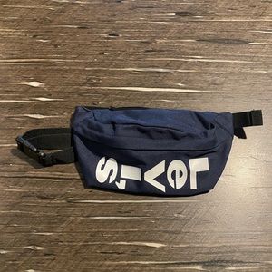 Levi’s • Fanny Pack